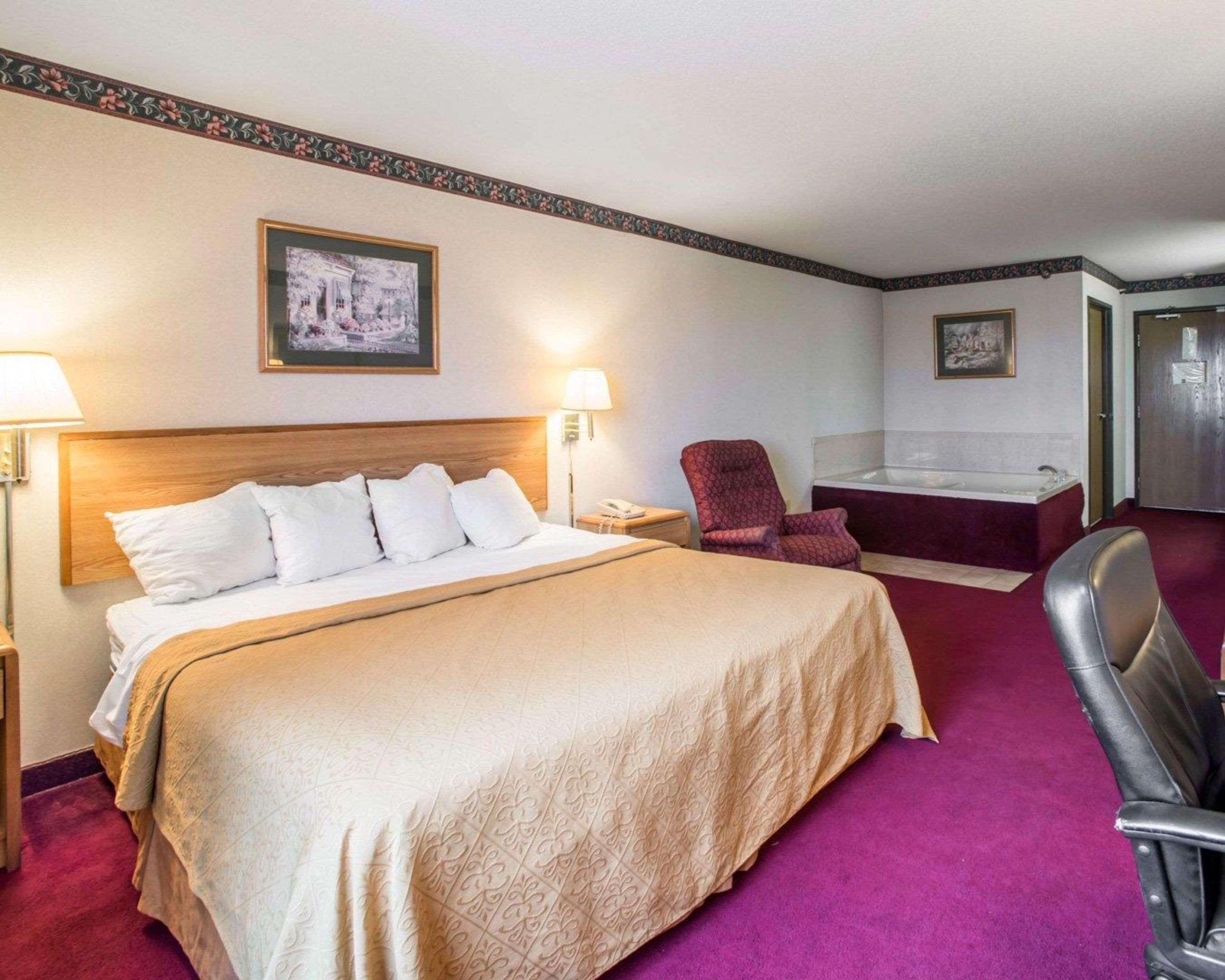 Quality Inn & Suites Caseyville - St Louis Kültér fotó