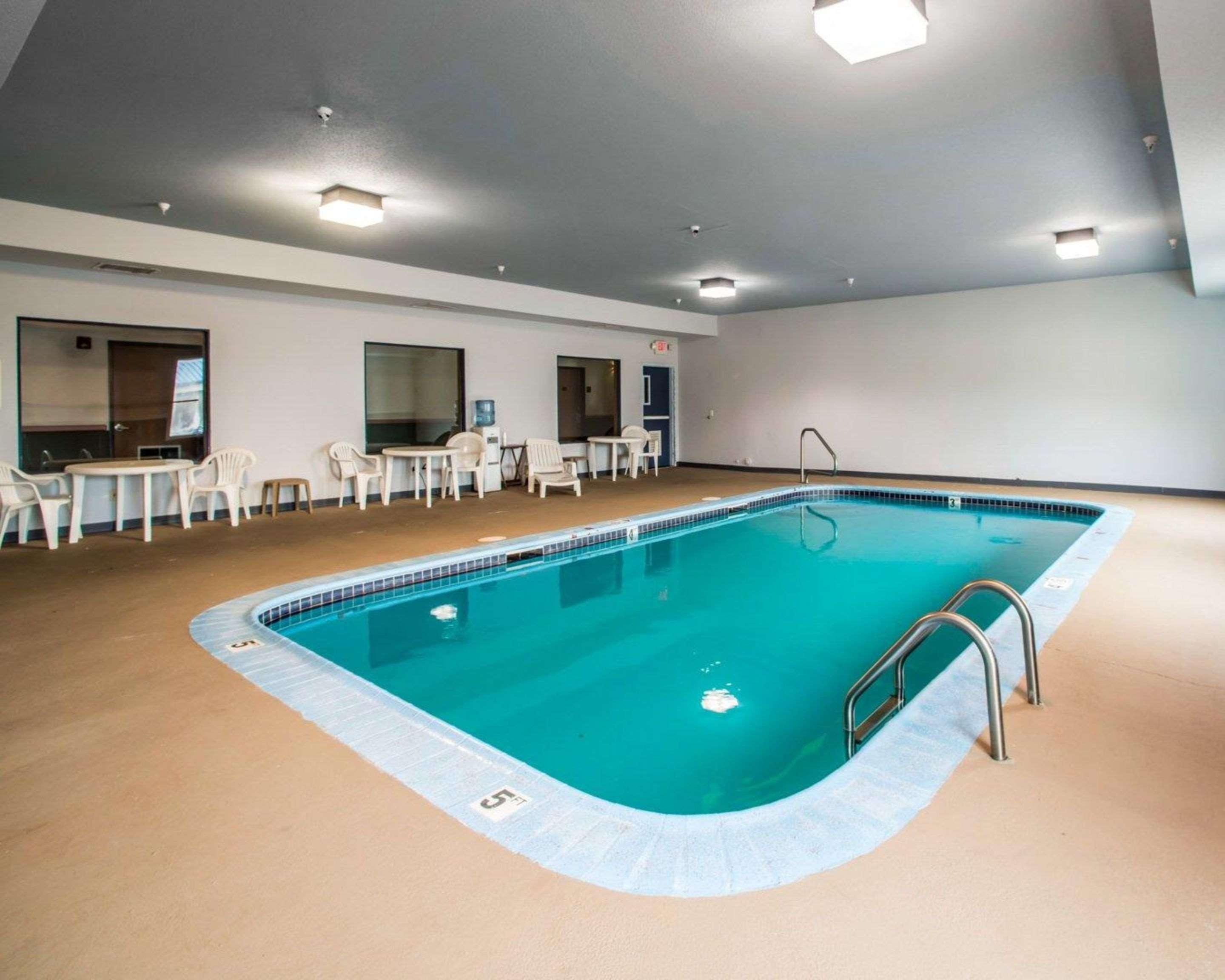Quality Inn & Suites Caseyville - St Louis Kültér fotó