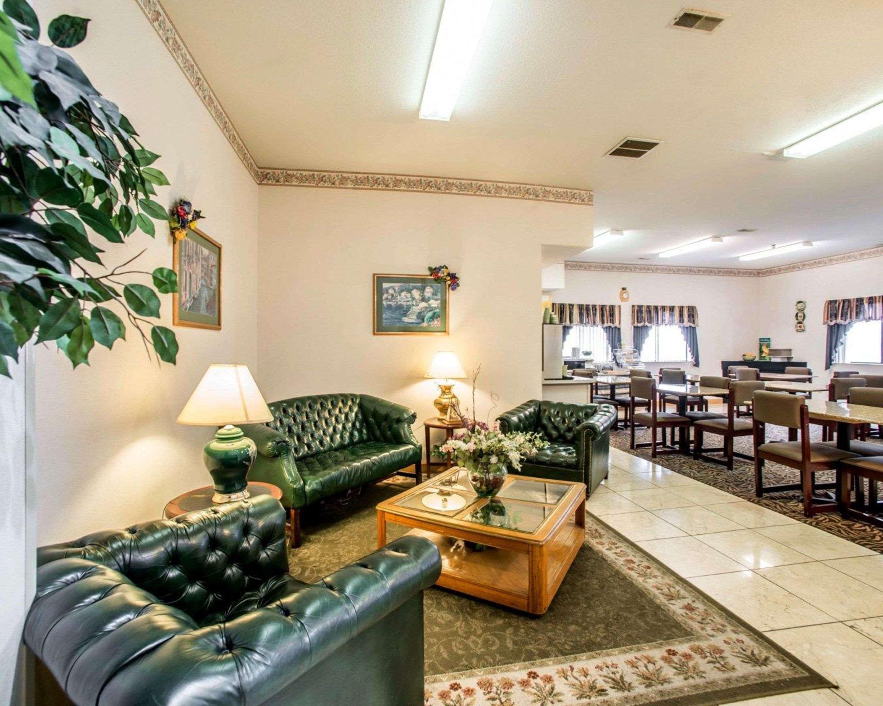 Quality Inn & Suites Caseyville - St Louis Kültér fotó
